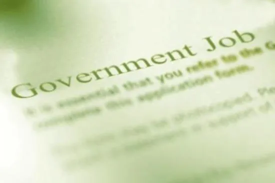 how-to-find-a-government-job-1.jpg